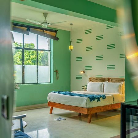 Minimalist One Hauz Khas Village New Delhi Luaran gambar