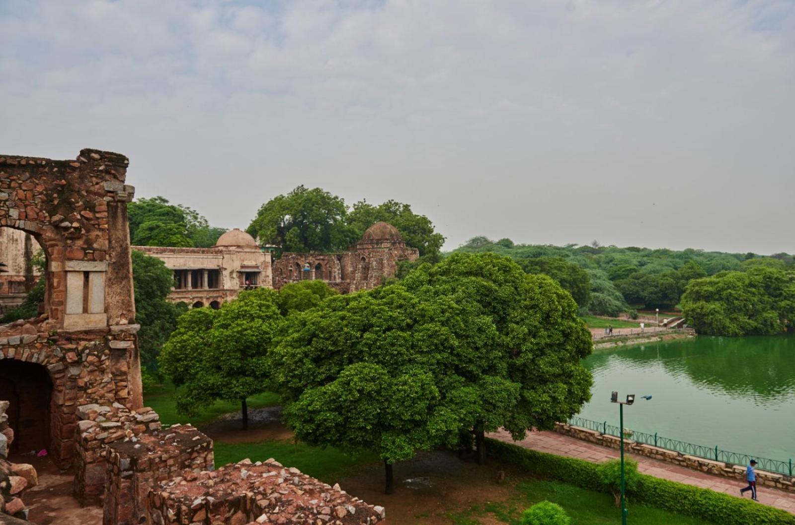 Minimalist One Hauz Khas Village New Delhi Luaran gambar