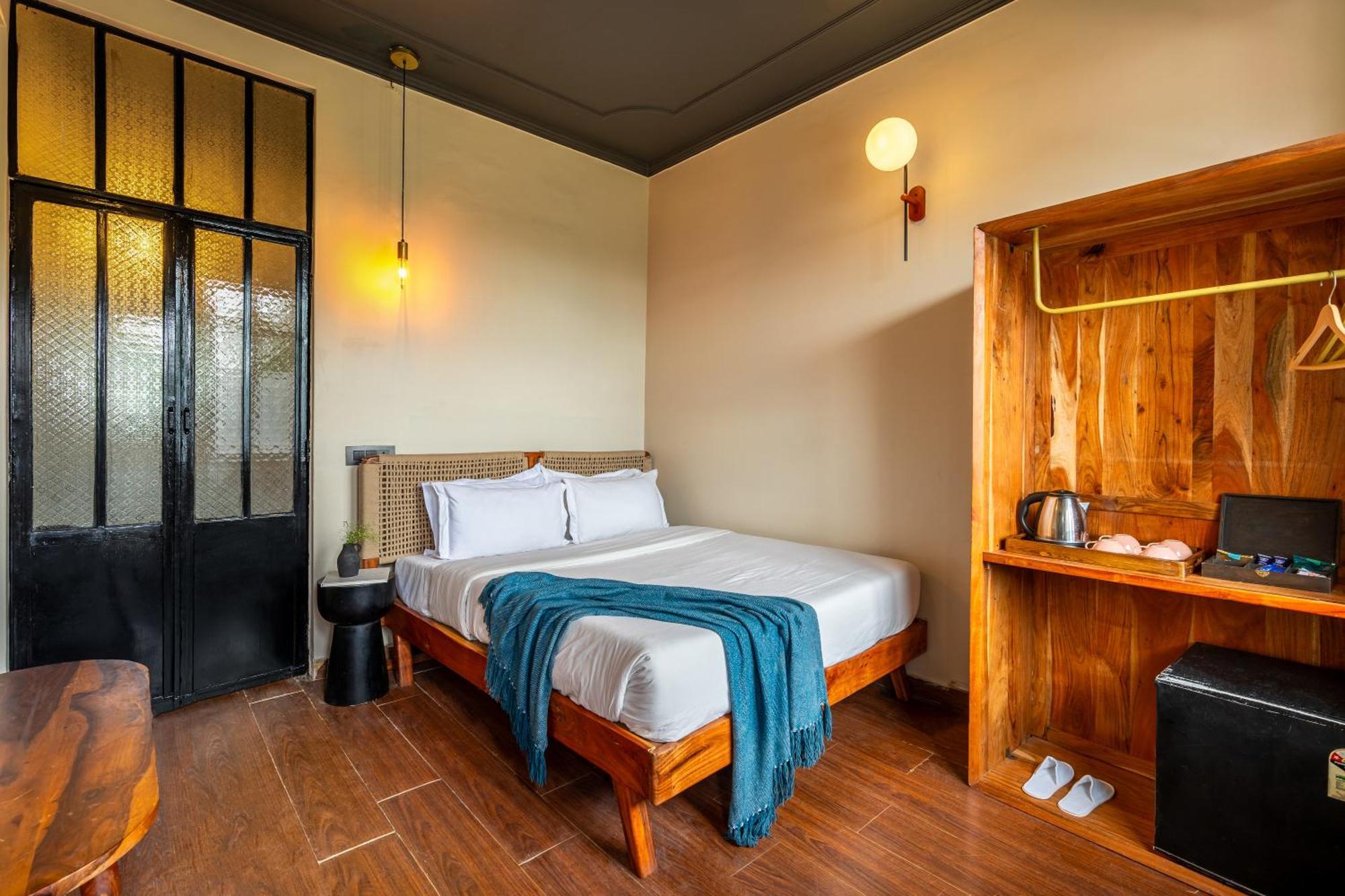 Minimalist One Hauz Khas Village New Delhi Luaran gambar