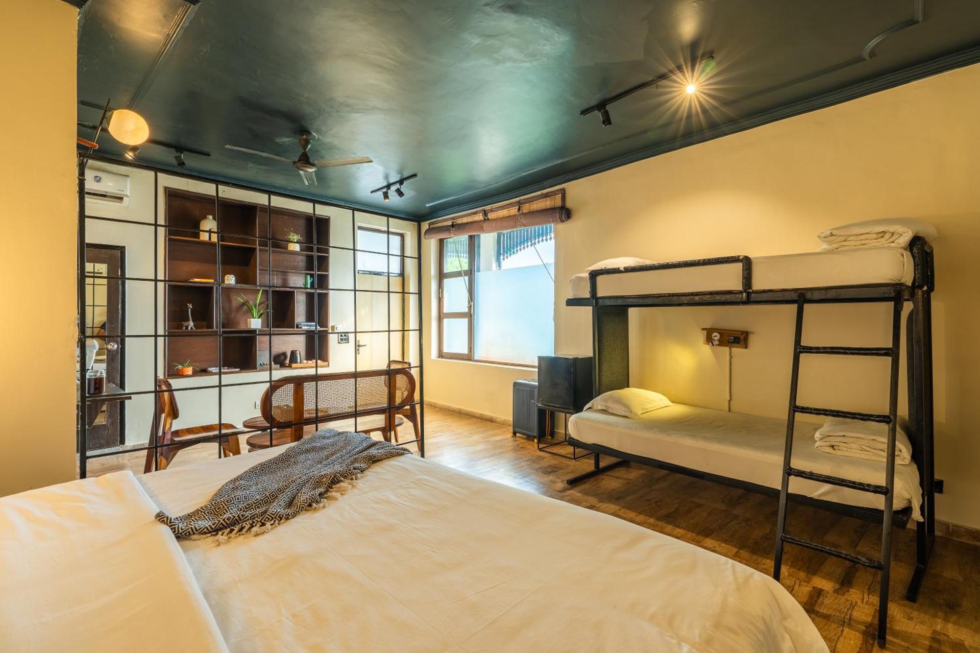Minimalist One Hauz Khas Village New Delhi Luaran gambar