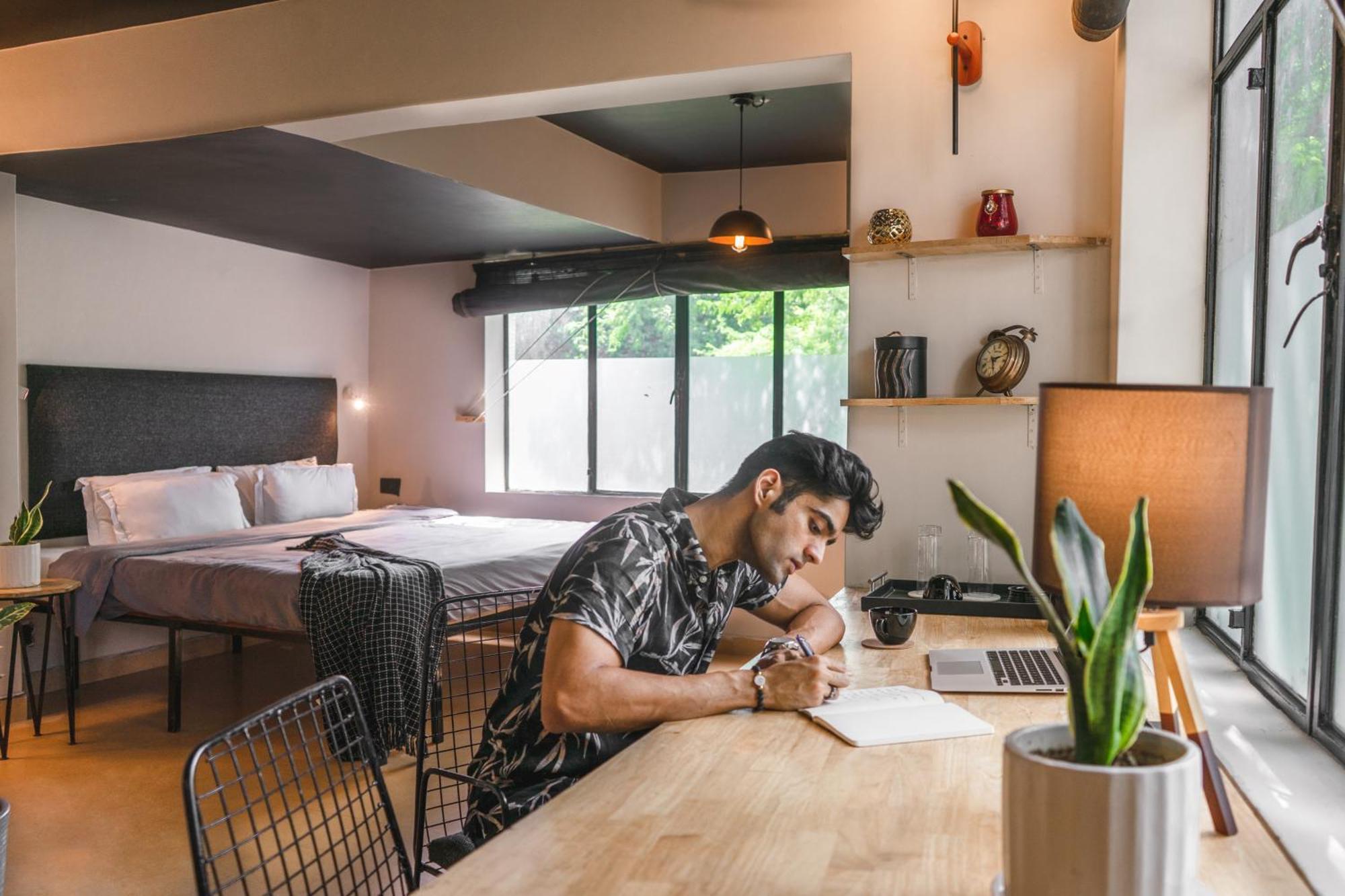 Minimalist One Hauz Khas Village New Delhi Luaran gambar